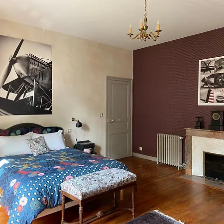 Chateau Des Cedres Bed & Breakfast Mouchamps