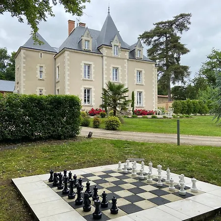 Chateau Des Cedres 3*