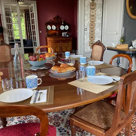 Chateau Des Cedres 3* Mouchamps