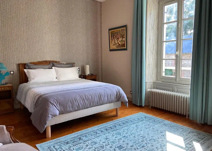 Chateau Des Cedres B&B 3*